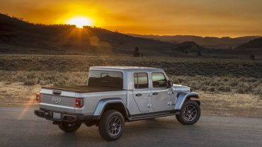 2020 JEEP GLADIATOR: The take-it-anywhere pickup owes plenty to its Wrangler roots