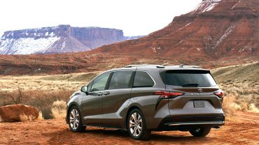 2021 TOYOTA SIENNA: Possibly the closest thing to a seven-passenger sports car for the masses